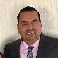 Cesar Robles  profile image