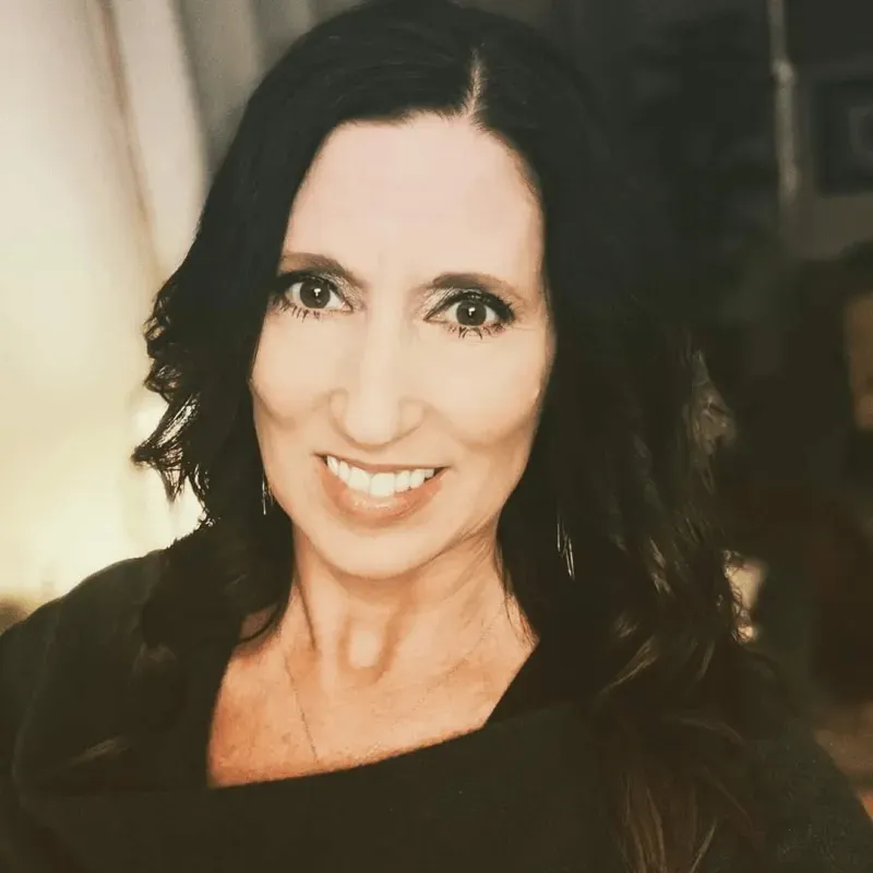 Kim Thompson profile image
